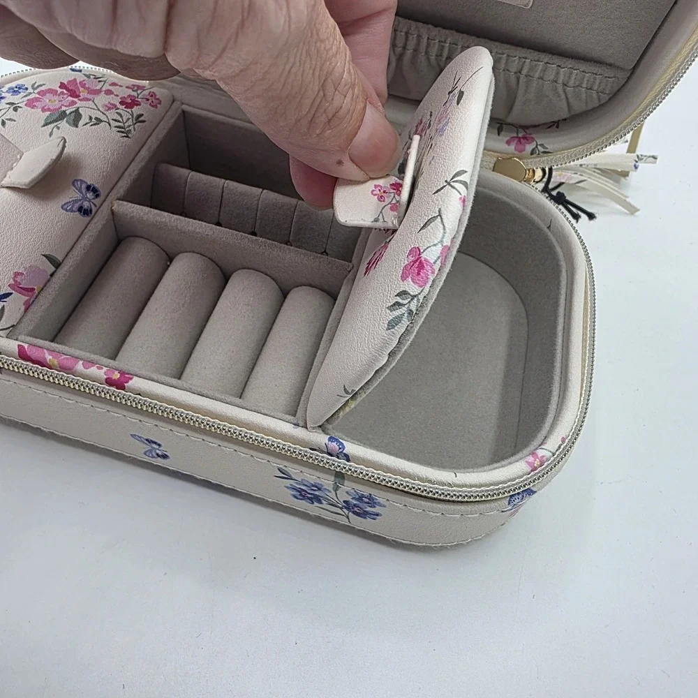 NEW Cupcakes & Cashmere at Home Travel Jewelry Box Floral Organizer Case Gift